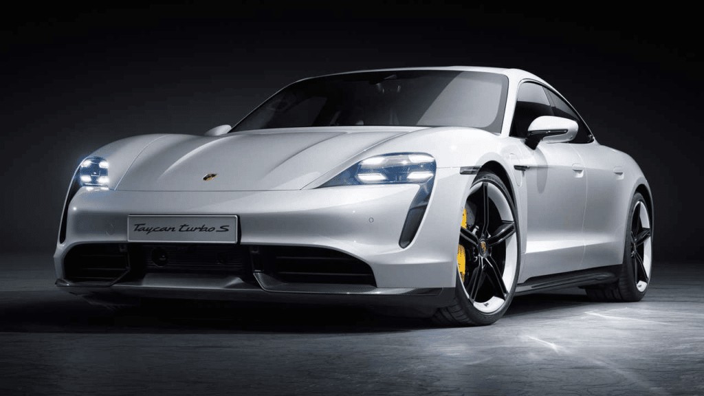 Você está visualizando atualmente Porsche Taycan Turbo S bate recorde de carro elétrico mais rápido