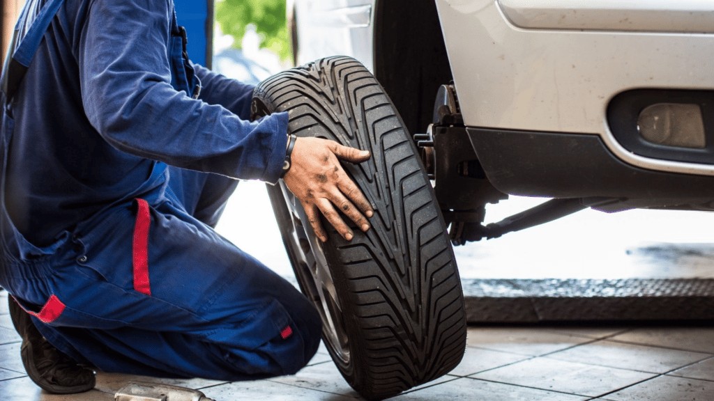 Você está visualizando atualmente Você sabe quando trocar de pneus?