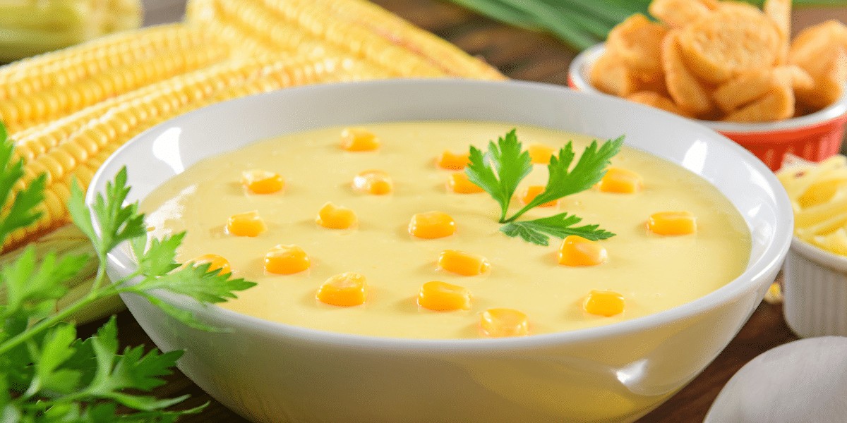 Leia mais sobre o artigo Sopa de milho verde no liquidificador fácil de preparar e perfeito para o jantar